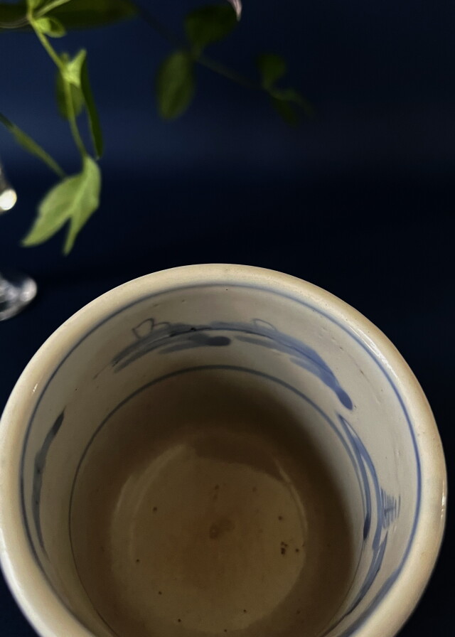 瓔珞図湯飲み茶碗（長花堂製）