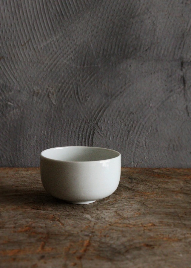 古伊万里白磁コロ茶碗　ころ茶碗　白磁　小鉢　伊万里　