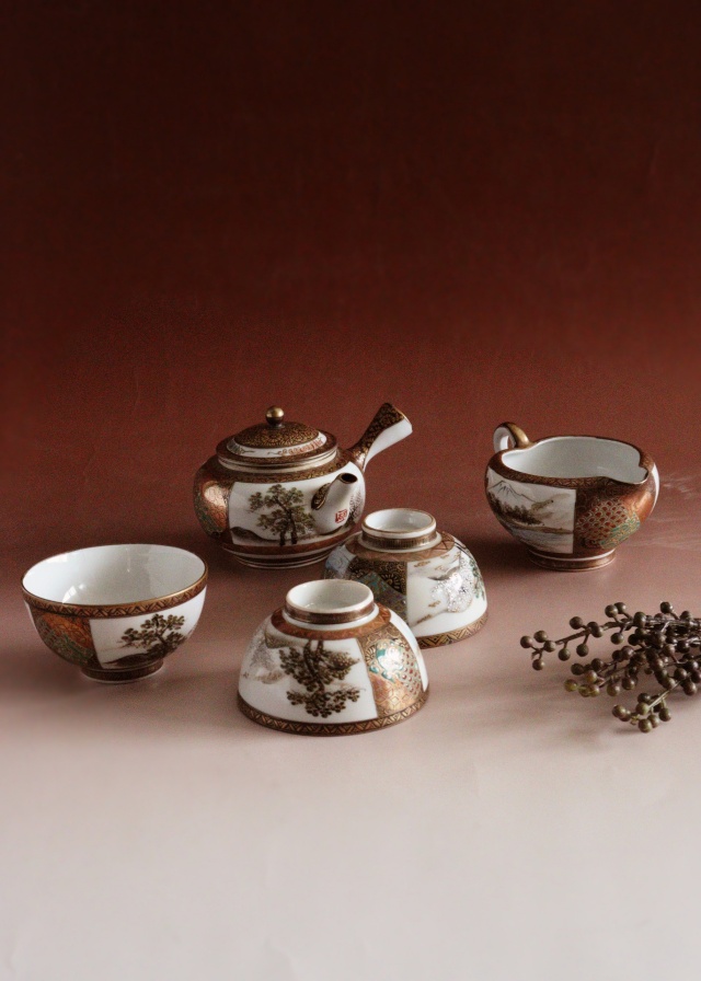 九谷煎茶セット　急須　湯冷まし　煎茶茶碗3客セット　煎茶道具　小鉢　向付　色絵　和食器