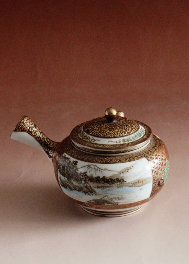 九谷煎茶セット　急須　湯冷まし　煎茶茶碗3客セット　煎茶道具　小鉢　向付　色絵　和食器