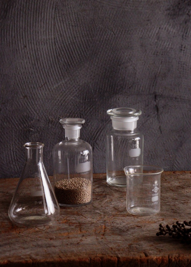 古いガラス瓶　三角フラスコ　ビーカー　ガラス瓶　古道具　透明ガラス　アンティーク　ガラスボトル　