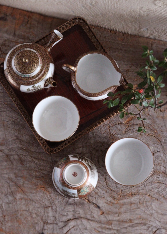 九谷煎茶セット　急須　湯冷まし　煎茶茶碗3客セット　煎茶道具　小鉢　向付　色絵　和食器