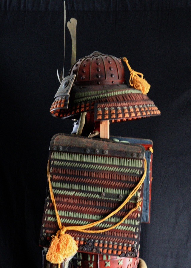 兜一式 等身大甲冑 色々威 大鎧 面頬 前立て 鎧兜 甲冑 武具 具足 武士  時代兜 将軍 　侘寂　samurai
