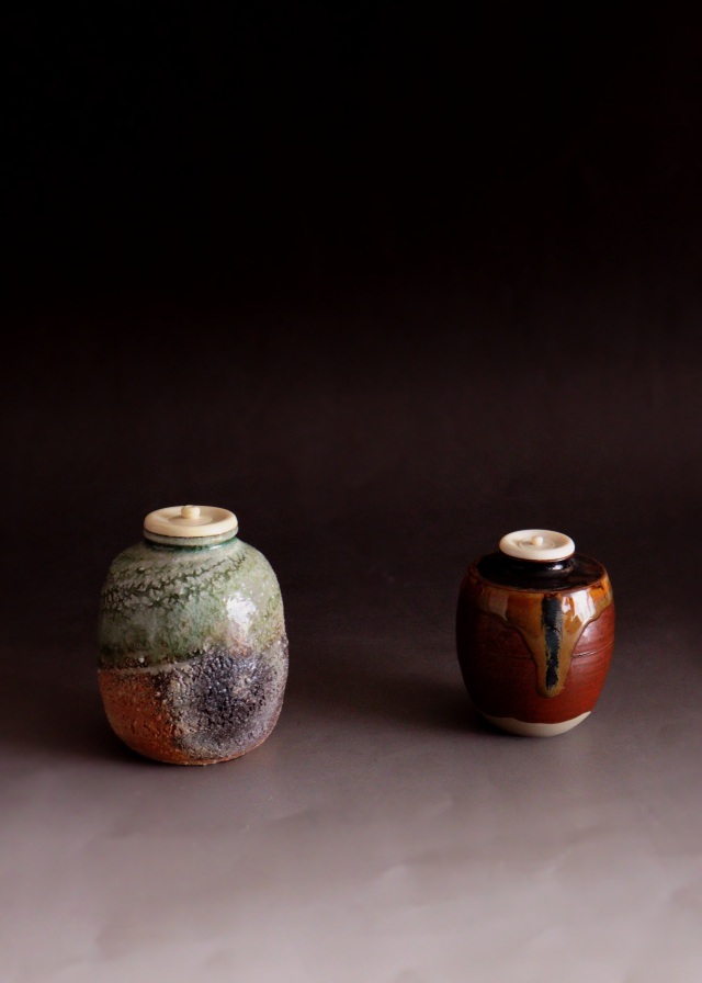 新歓嗣作　伊賀茶入　茶道具　茶器