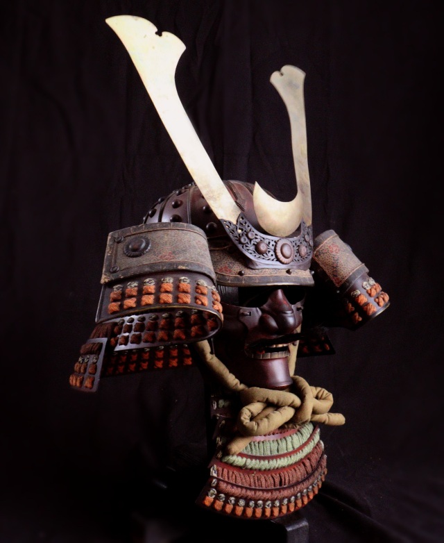 兜一式 等身大甲冑 色々威 大鎧 面頬 前立て 鎧兜 甲冑 武具 具足 武士  時代兜 将軍 　侘寂　samurai