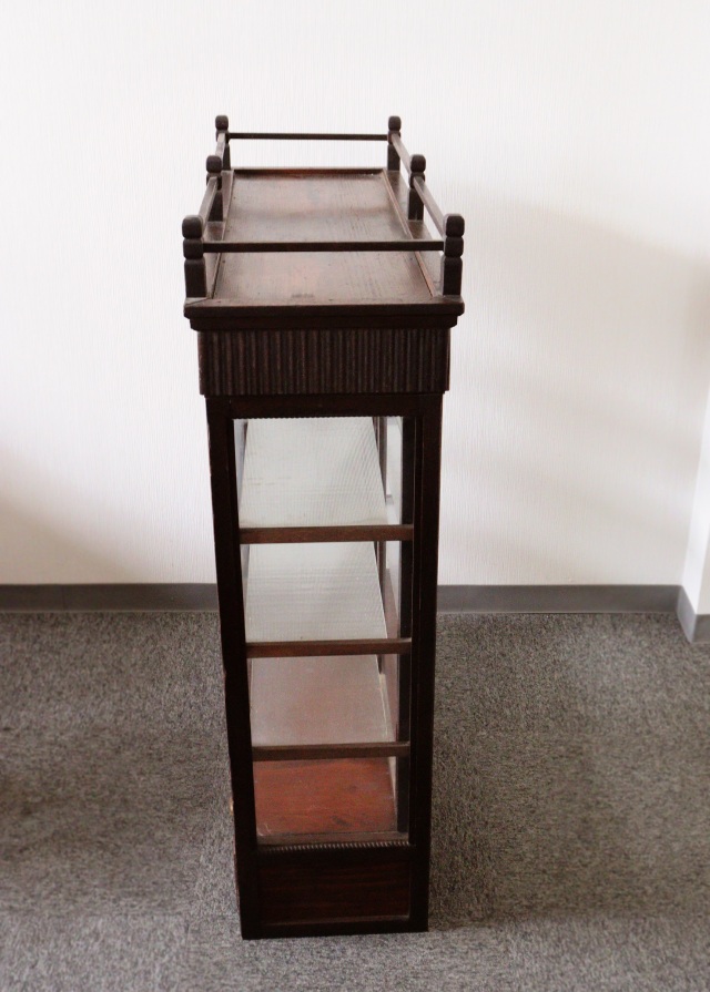 レトロガラスケース　ショーケース　コレクションケース　両面タイプ　ガラスケース　