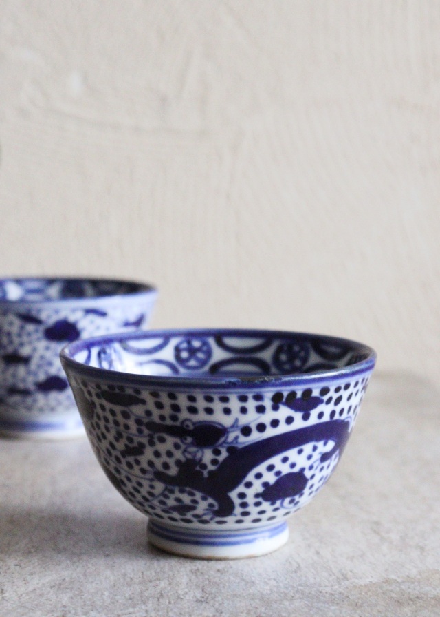 染付点描龍鳳凰図煎茶茶碗　茶器　酒器　冷酒　染付　茶碗　小鉢　2客