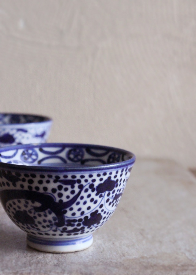 染付点描龍鳳凰図煎茶茶碗　茶器　酒器　冷酒　染付　茶碗　小鉢　2客