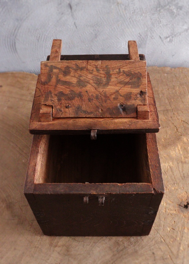 小さな時代銭箱　銭函　豆銭箱　小箱　時代小箱　アンティーク小箱