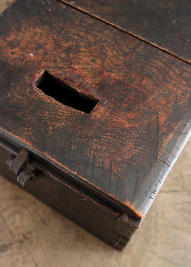 小さな時代銭箱　銭函　豆銭箱　小箱　時代小箱　アンティーク小箱