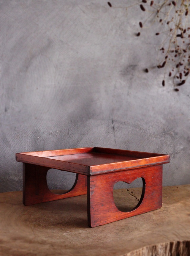 春慶塗り　足付き膳　　透かし　お盆　お膳　