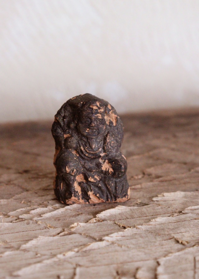 豆仏　小さな恵比寿像　陶器　　陶板　福神様　