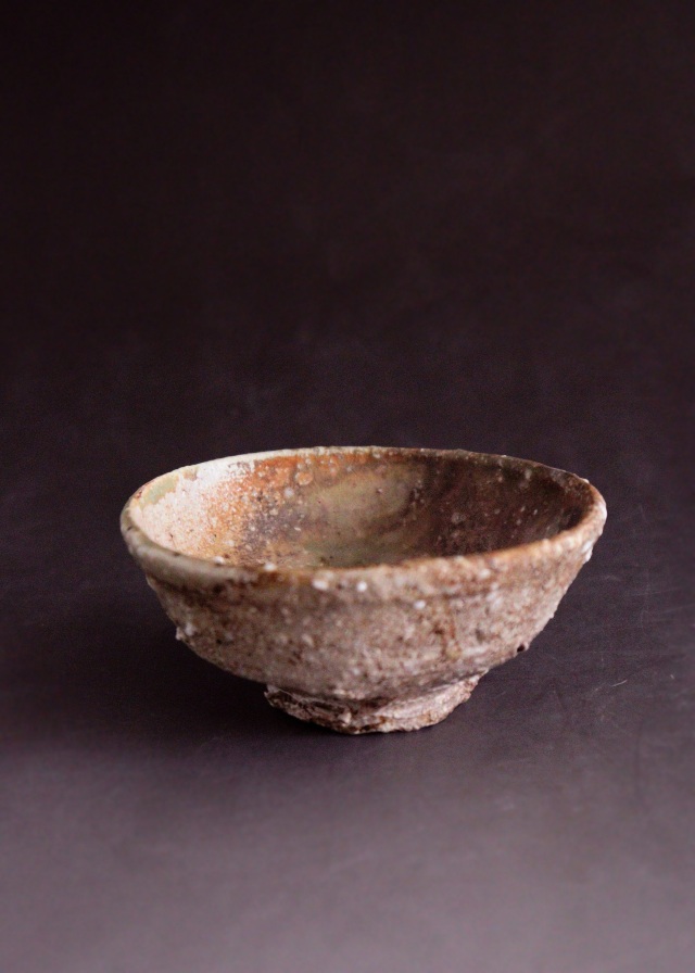 谷本貴作　伊賀ぐいのみ　酒器　ぐいのみ　伊賀焼　酒盃　皿