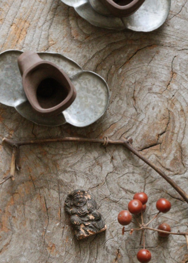 豆仏　小さな恵比寿像　陶器　　陶板　福神様　
