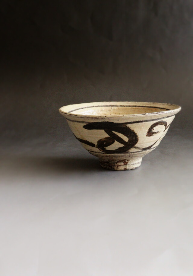鶏龍山刷毛目　青葉太陽作　茶道具  刷毛目　鉄絵　鶏龍山　李朝茶碗　古作