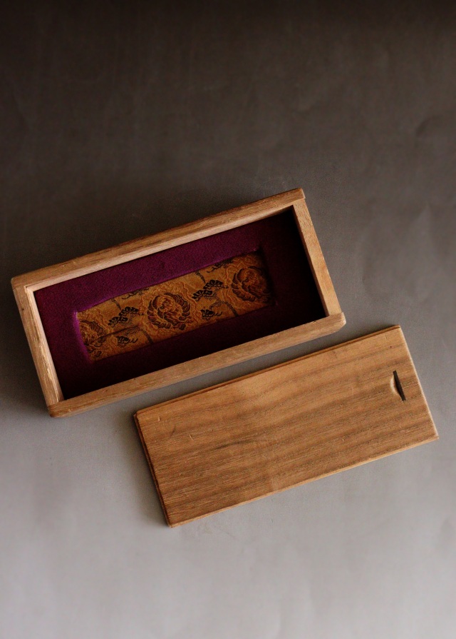 時代茶則　瑞獣・霊獣紋　古竹　古木　茶則　茶合　茶量　煎茶　煎茶道具　枯木　古玩　古材