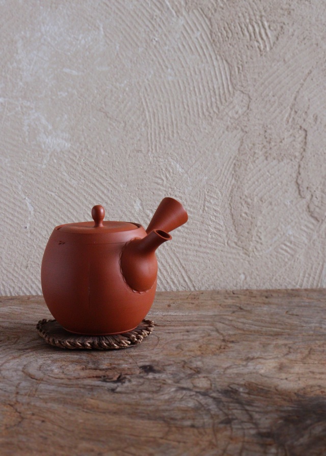常滑焼棗型急須　玲光作　煎茶道具　朱泥急須　
