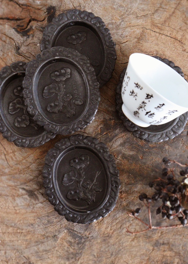 霊芝紋銅製　茶托　引手金具　5枚組　茶器　茶托　煎茶道具　骨董　古玩　民具　建具金具