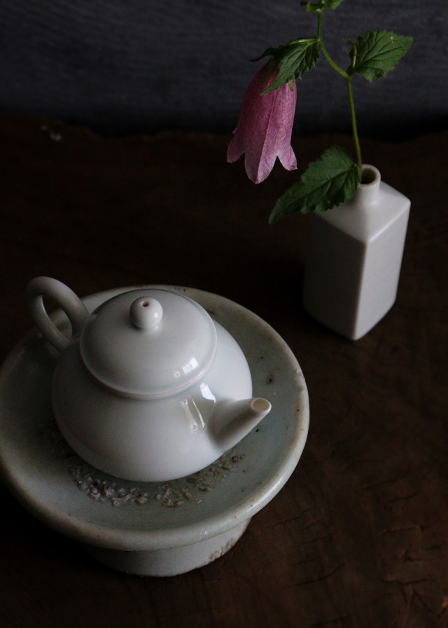景徳鎮白磁茶壷　 抱翁堂 白磁急須　小急須　茶器　中国茶　煎茶器　急須　茶注　茶壷　白磁器