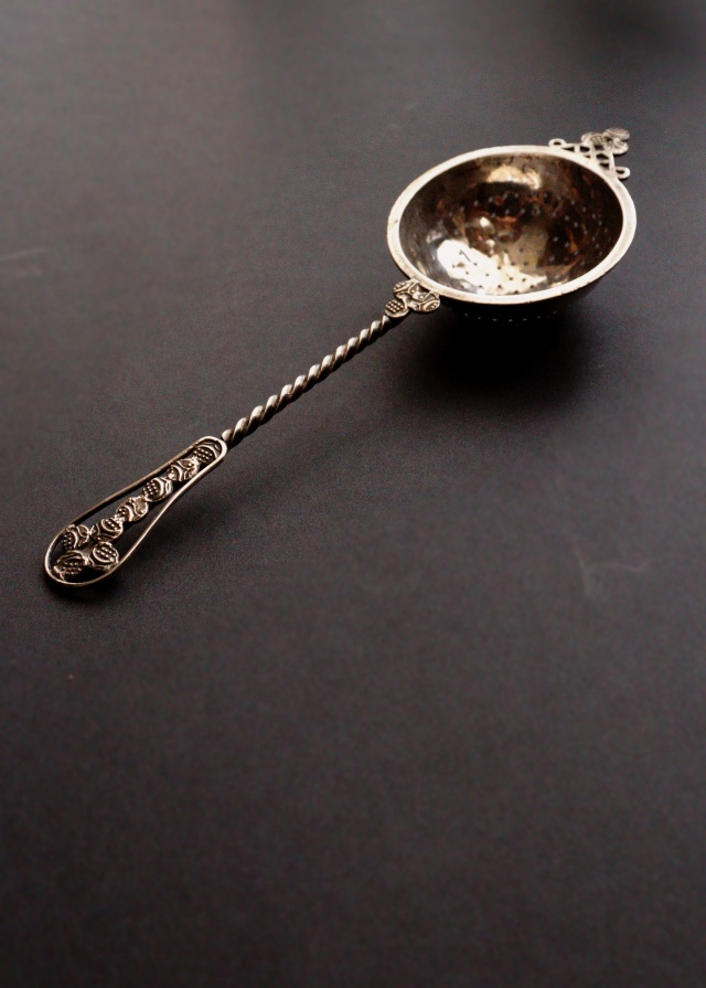 ティーストレーナー　アンティーク　Silver Plated　銀メッキ