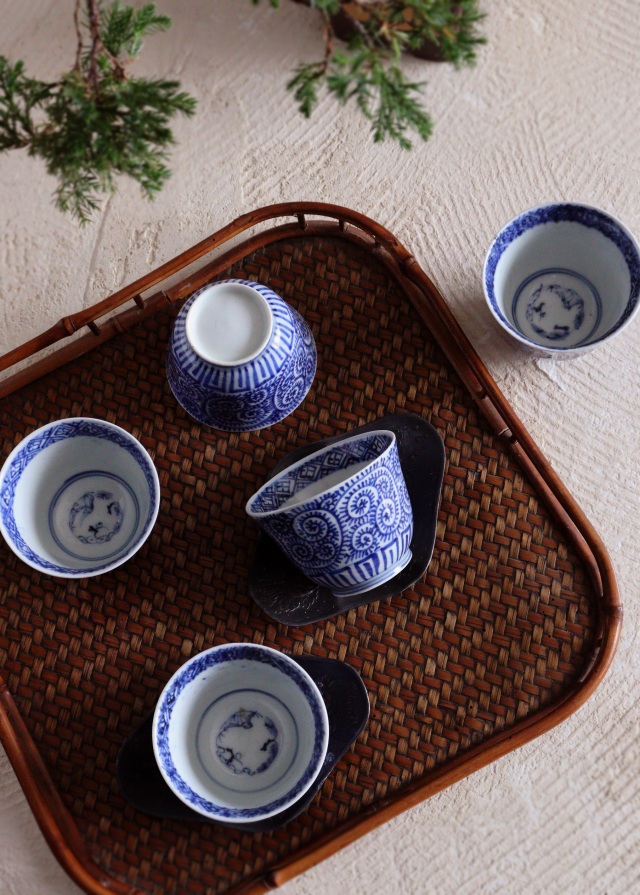 蛸唐草煎茶茶碗 酒器 ぐいのみ 茶器 小鉢 染付骨董 染付蛸唐草 古