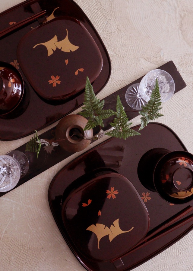 輪島塗おもてなし膳セット　2セット　懐石膳　懐石セット　会席　お膳　お重　椀　箸　箸置き