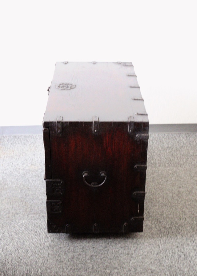 李朝箪笥　李朝バンダジ　パンダジ韓国アンティーク家具　　中サイズ　幅850  高さ610mm