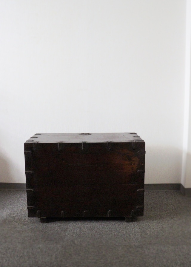 李朝箪笥　李朝バンダジ　パンダジ韓国アンティーク家具　　中サイズ　幅850  高さ610mm