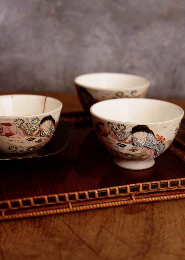 色絵万古焼煎茶茶碗客　　酒器　金継　金直し　茶器　煎茶　中国茶　ぐいのみ　盃　小鉢