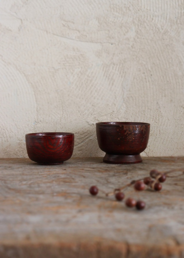 李朝　木台　祭器　高坏　菓子皿  木台　急須台　茶碗　茶器　木椀　木盃