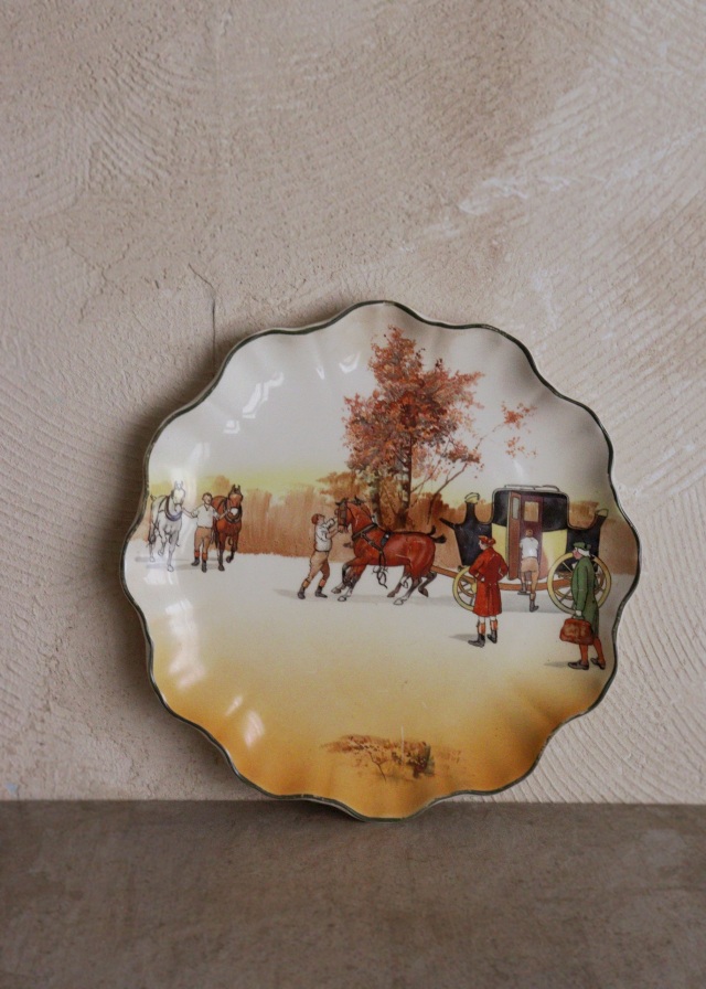 アンティークロイヤルドルトン　プレート　オータムプレート　飾り皿　馬車