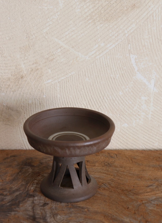 急須台須恵器　高台付皿 小西洋平作　茶器　煎茶道具　茶盤　新羅土器型　