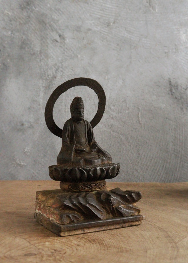 坐像菩薩　厨子　小仏 仏像 時代仏 　骨董　仏教美術　古仏　木彫仏