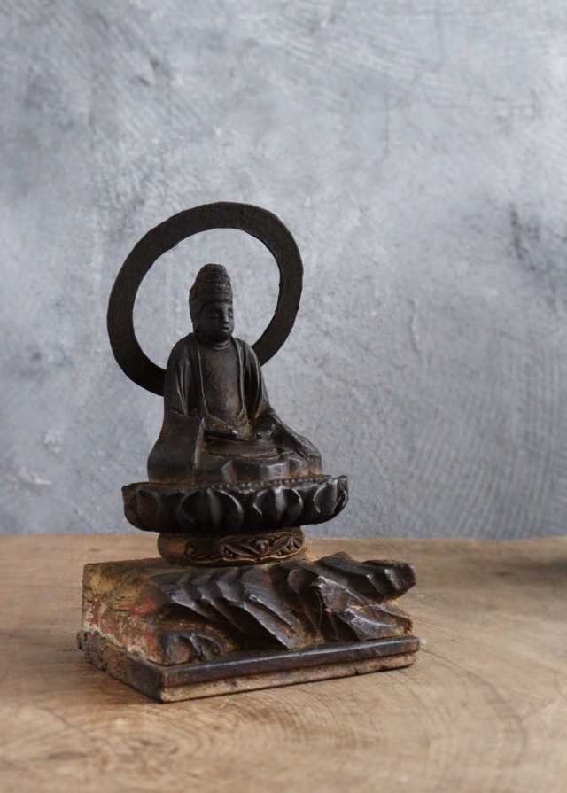 坐像菩薩　厨子　小仏 仏像  時代仏 　骨董　仏教美術　古仏　木彫仏　　