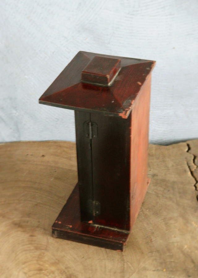 山出釈迦　厨子　小仏 仏像  時代仏 　骨董　仏教美術　古仏　木彫仏　