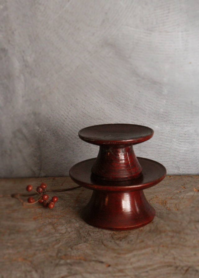 李朝　木台　祭器　高坏　菓子皿  木台 大小セット　直径140ｍｍと110ｍｍ