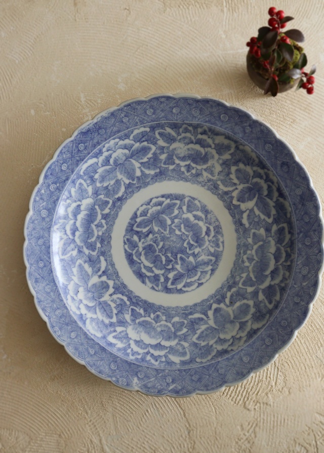 印判染付大皿　　A41ｃｍ　B40ｃｍ　　大皿　オードブル皿　飾り皿　特大