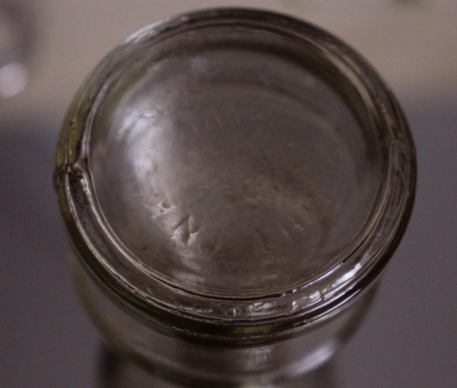 古いガラス瓶　　古道具