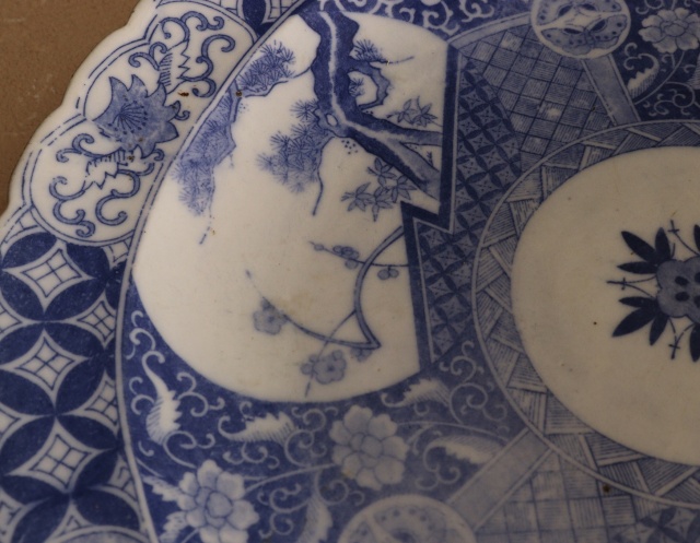 印判染付大皿　　A41ｃｍ　B40ｃｍ　　大皿　オードブル皿　飾り皿　特大