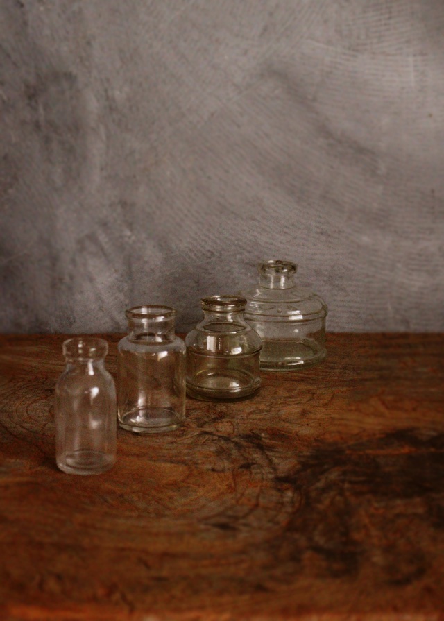 古いガラス瓶　　古道具