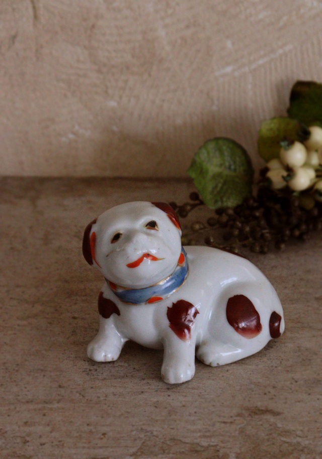 瀬戸の玩具　「犬」　フィギュリン　陶器製　骨董