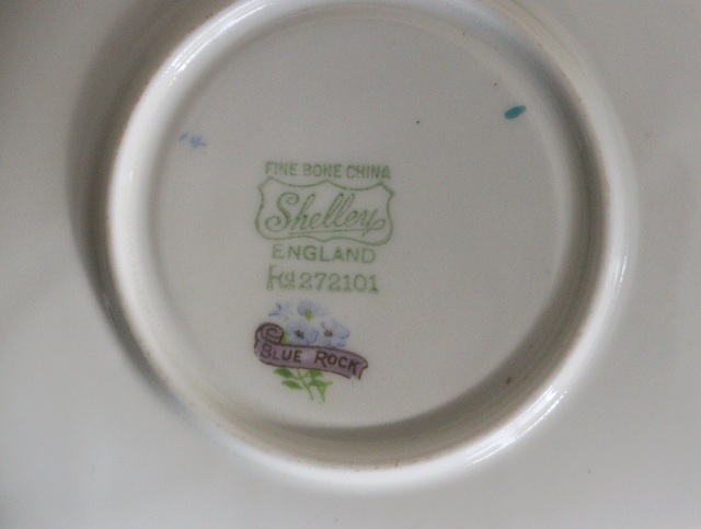 シェリーブルーロックカップ＆ソーサー 　洋食器