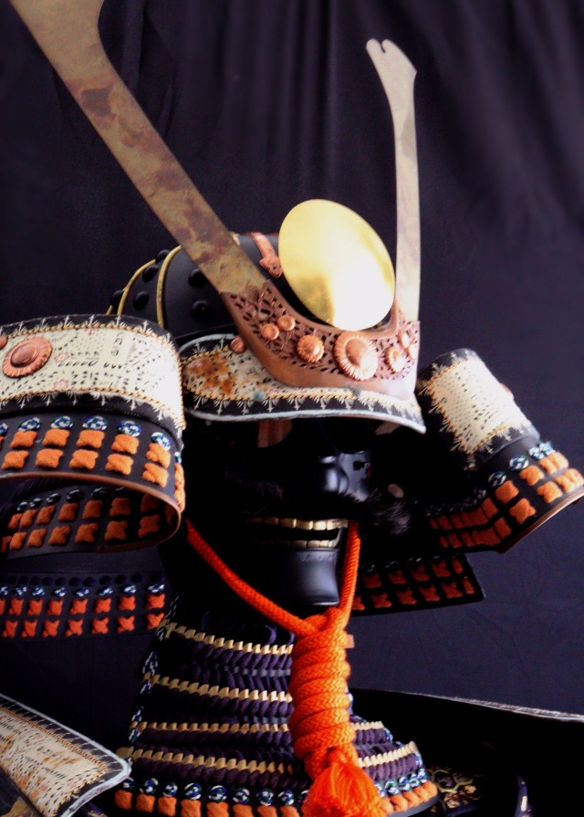 兜一式 等身大甲冑 色々威 大鎧 面頬 前立て 鎧兜 甲冑 時代兜 将軍  侘寂　samurai