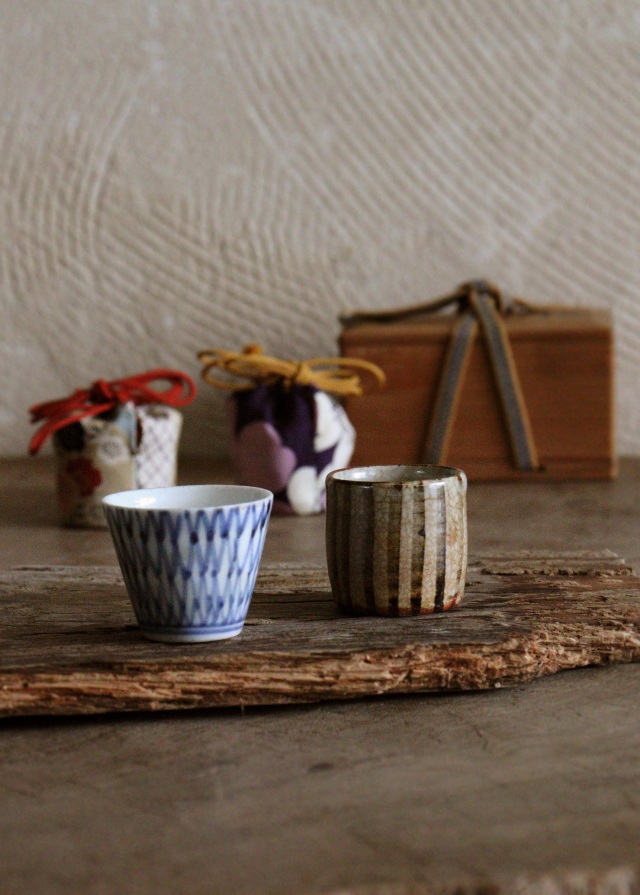 ウイスキー對盃　ショットグラス　酒器　仕覆　乾山銘あり