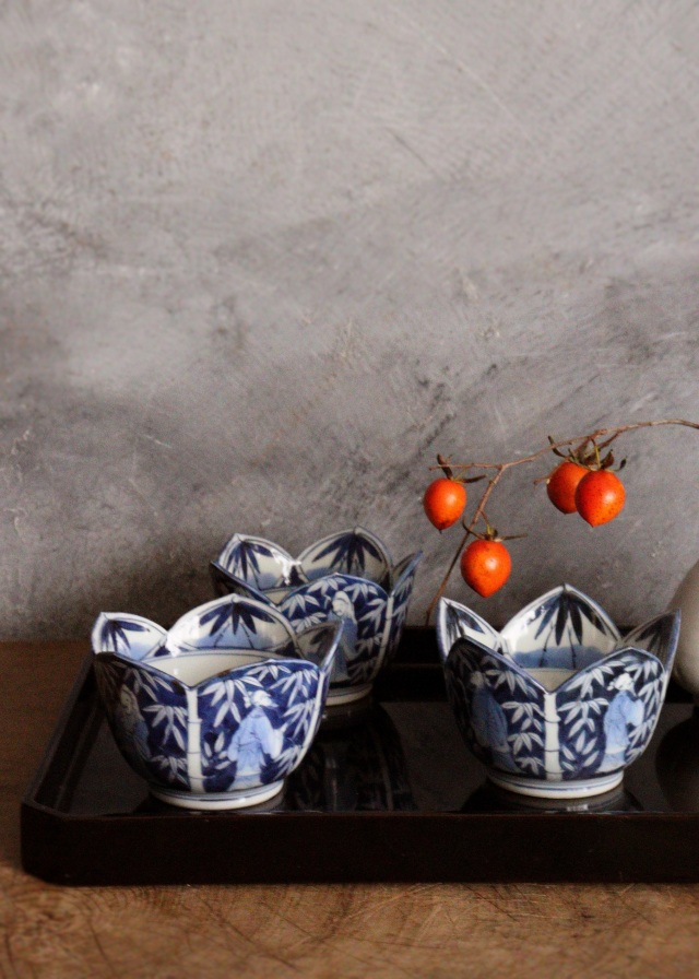 染付手描き竹林賢人図割山椒向付　1客　小鉢　古伊万里