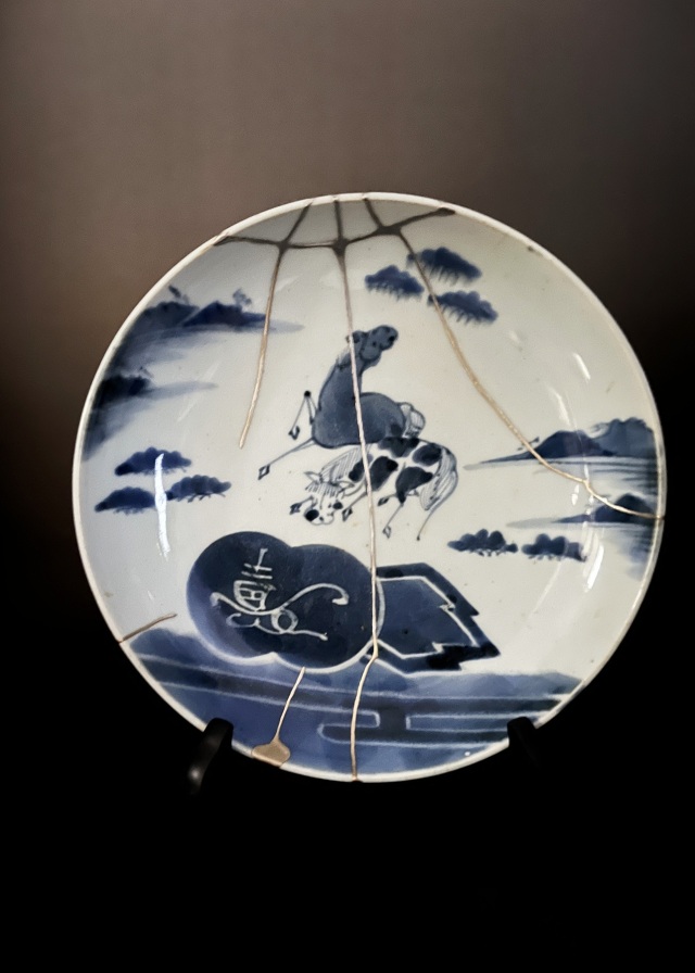染付皿 馬図 プラチナ繕い有り