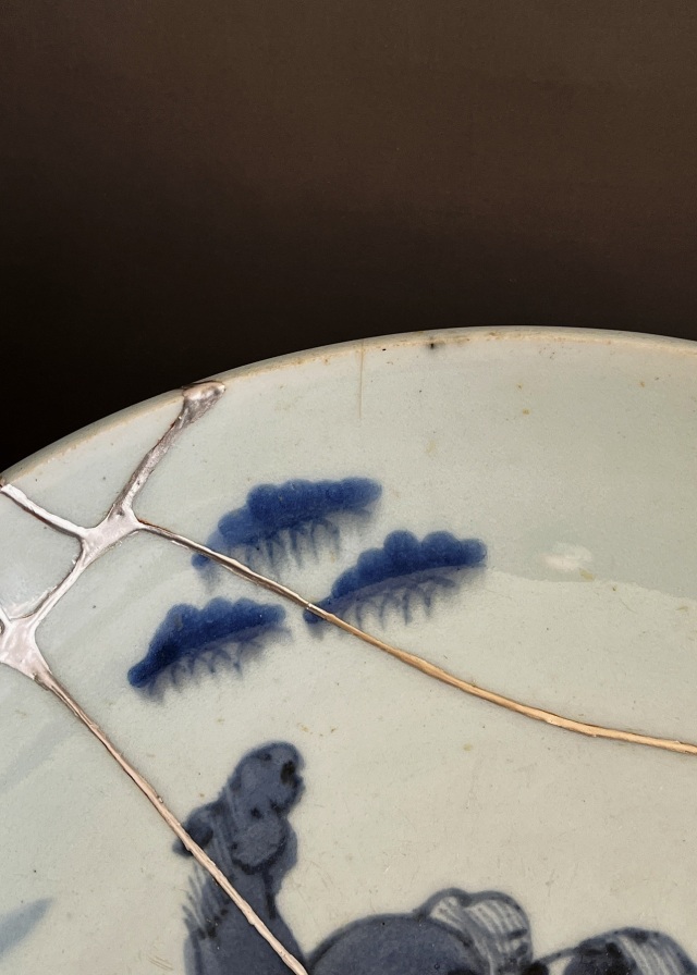 染付皿　馬図　プラチナ繕い有り