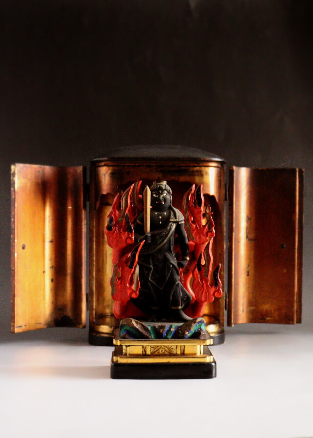 時代不動明王像　彩色　厨子入り　仏教美術　骨董　古美術　仏像