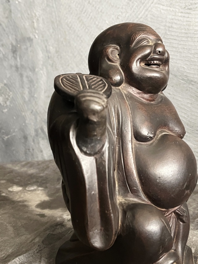 備前焼 布袋様像 優しい表情