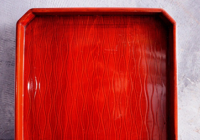 春慶塗り　立涌紋隅切り足付き膳　2膳セット　アウトレット